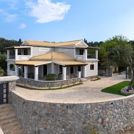 Logas Hill - Situated Close To Sunset Logas Beach- Peroulades Vila Peroulades (Corfu)