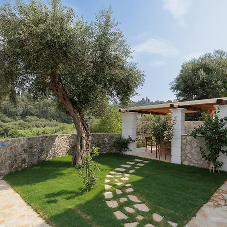 Vila Logas Hill - Situated Close To Sunset Logas Beach- Peroulades