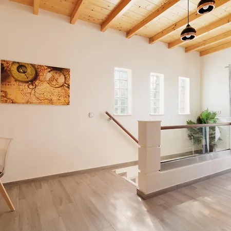 Logas Hill * Peroulades (Corfu)