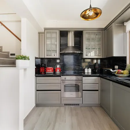 Logas Hill - Situated Close To Sunset Logas Beach- Peroulades Villa *