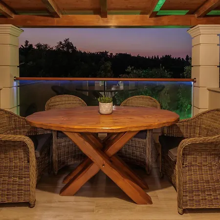 Logas Hill - Situated Close To Sunset Logas Beach- Peroulades Villa