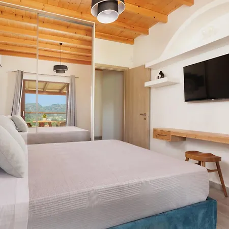 Logas Hill * Peroulades (Corfu)