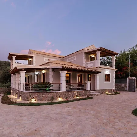 Logas Hill Villa *