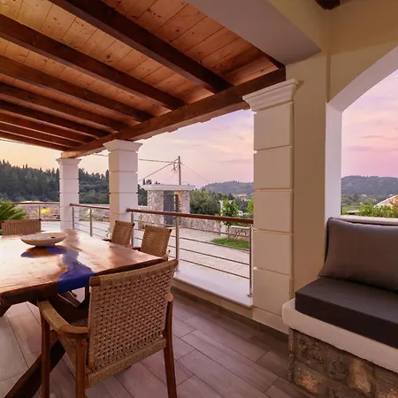 Villa Logas Hill